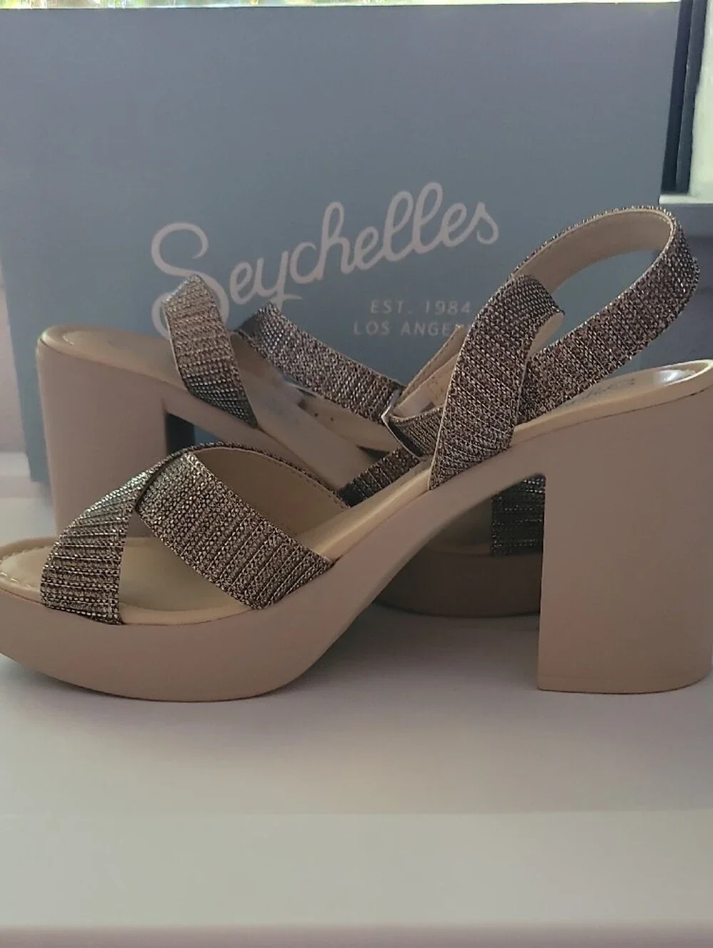Seychelles Metallic Gold Crisscross Platform Sandals NEW  InTHEbox MADE IN ITALY